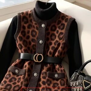 Leopard Print Sleeveless Vest
